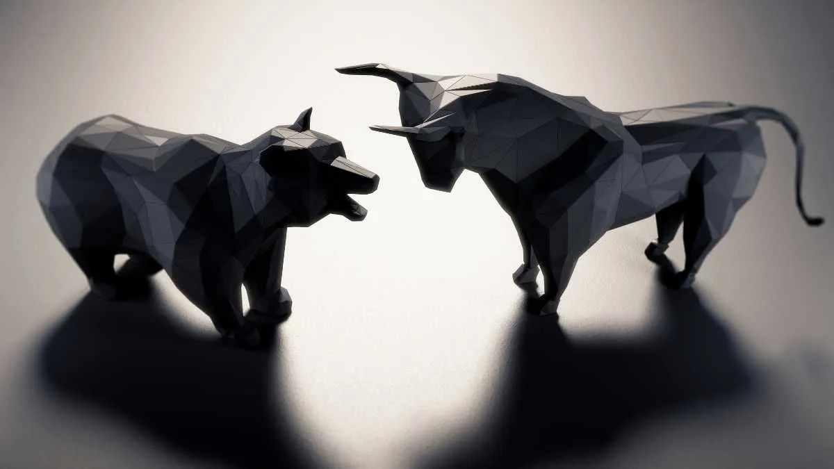 Variable Index Dynamic Average (VIDYA) for Adaptive Market Analysis