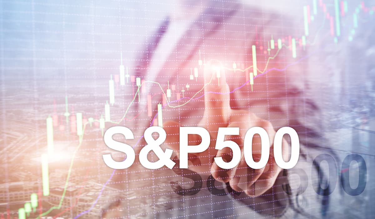 A graph showing us stock futures mildly decline after S&P 500 record close.
