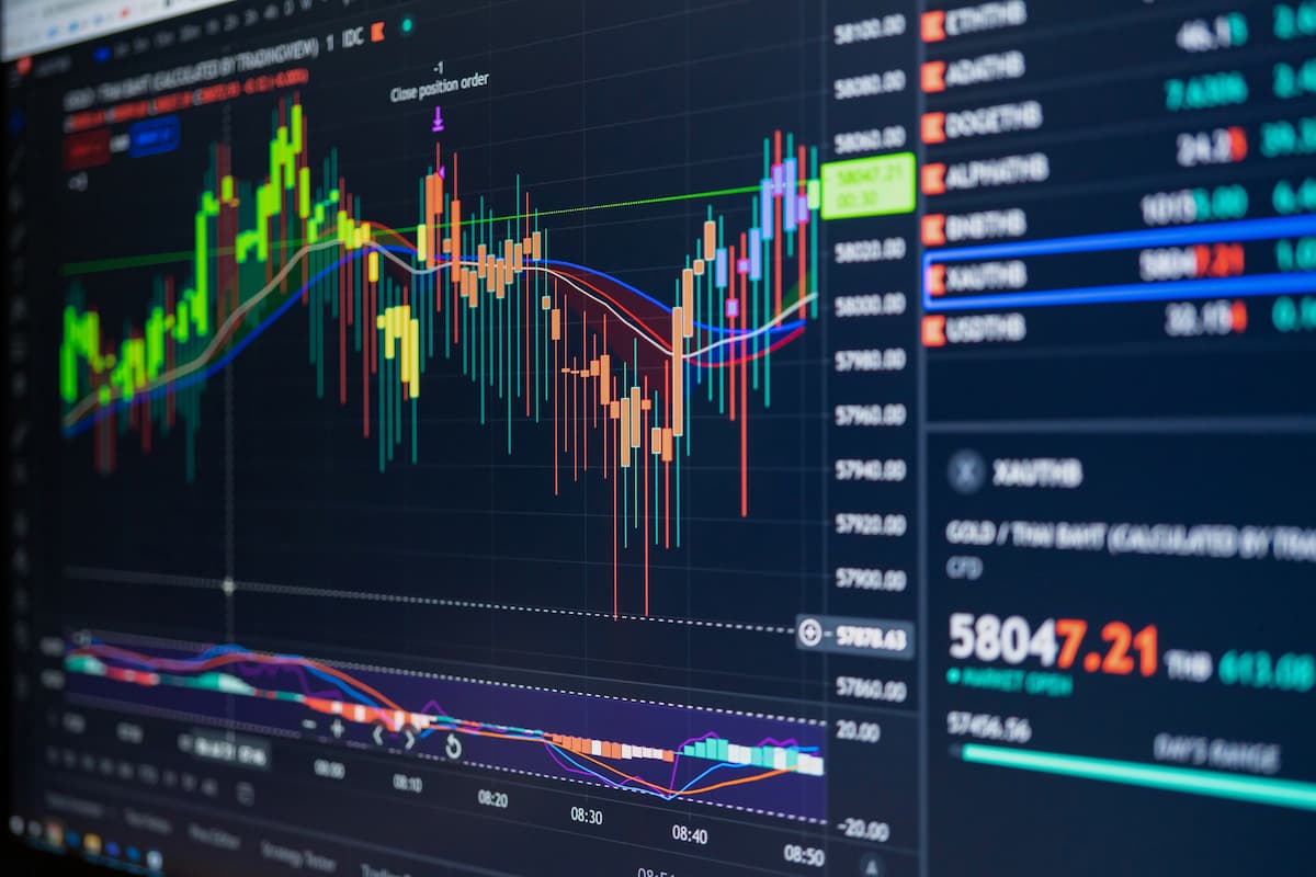 asia-stock-market-affect-by-us-rate-cut-expectations-and-mixed-economic-data