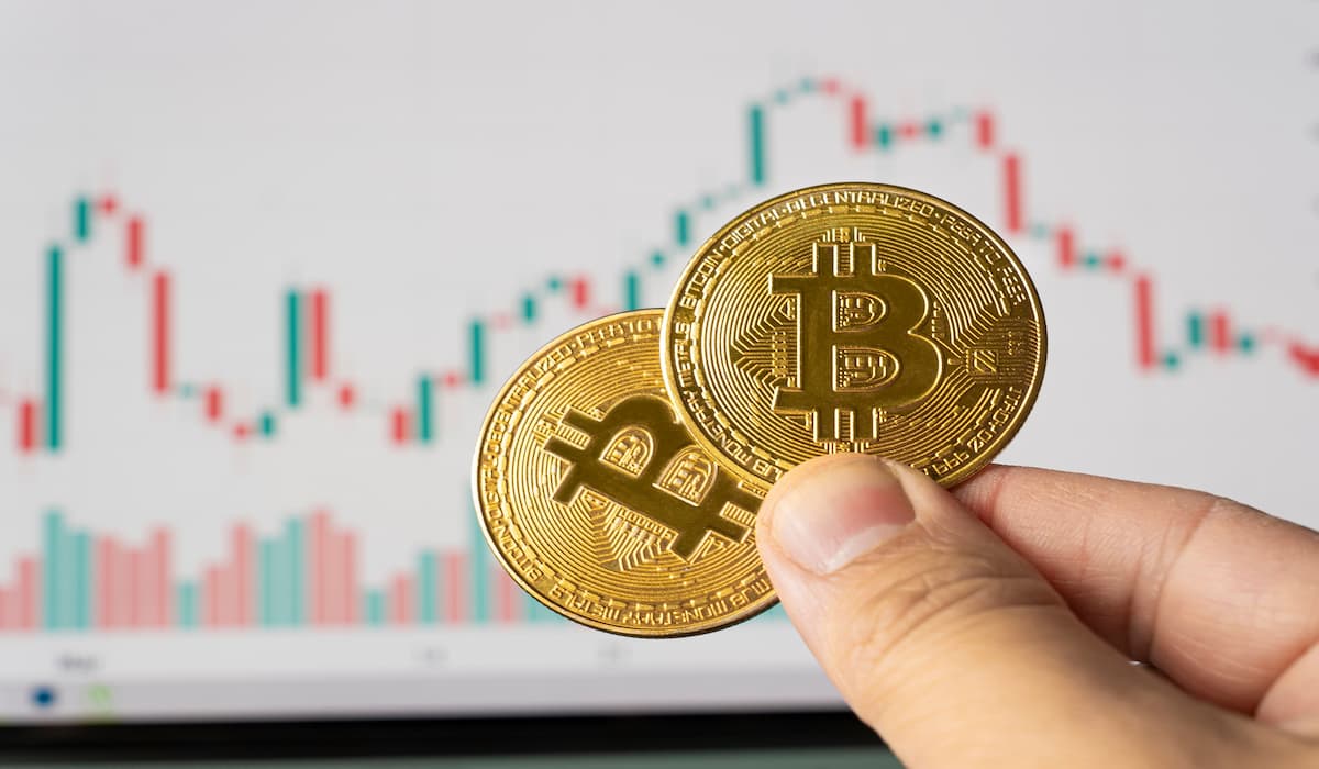bitcoin-price-steady-as-investors-cautious-over-fed-rate-policy-changes