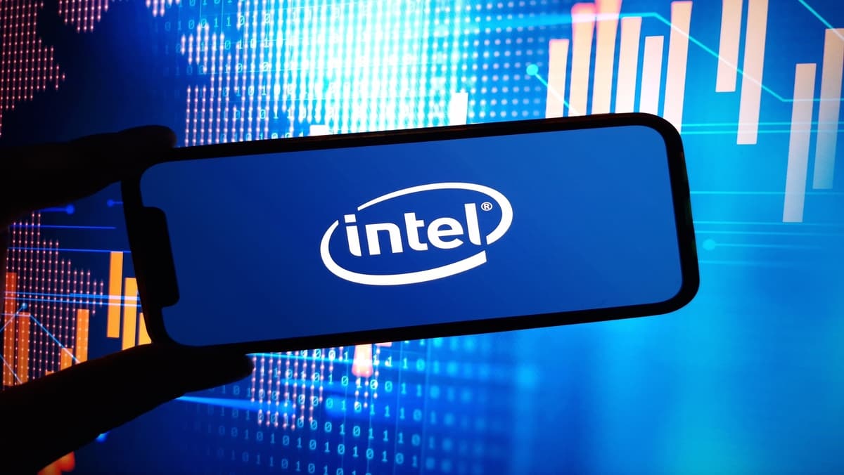 intel-stock-04.jpg